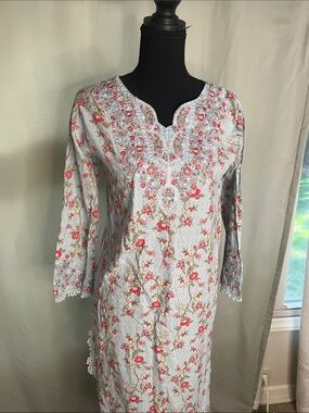 Light Blue Floral Embroidered Tunic Kurti with Pink Accents